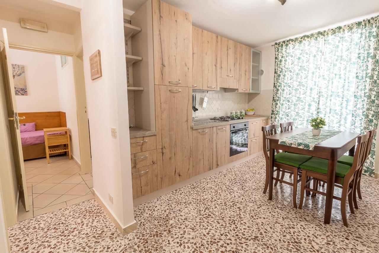 チェファルCasa Nel Cortileアパートメント エクステリア 写真
